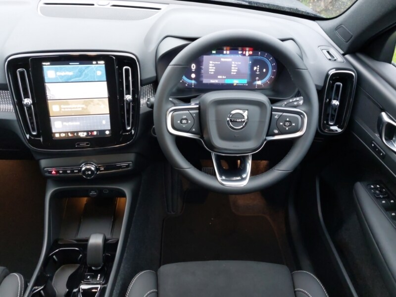 Used Volvo XC40 2025 for sale - 77518181: Photo 7