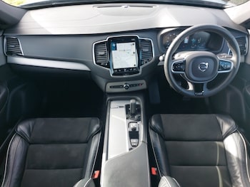 Used Volvo XC90 2021 for sale - 76199156: Photo 2