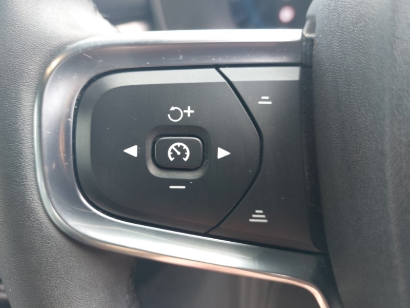 Used Volvo XC40 2022 for sale - 75894116: Photo 16
