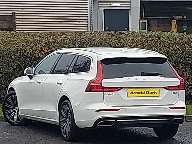 Used Volvo V60 2021 for sale - 76602456: Photo 3