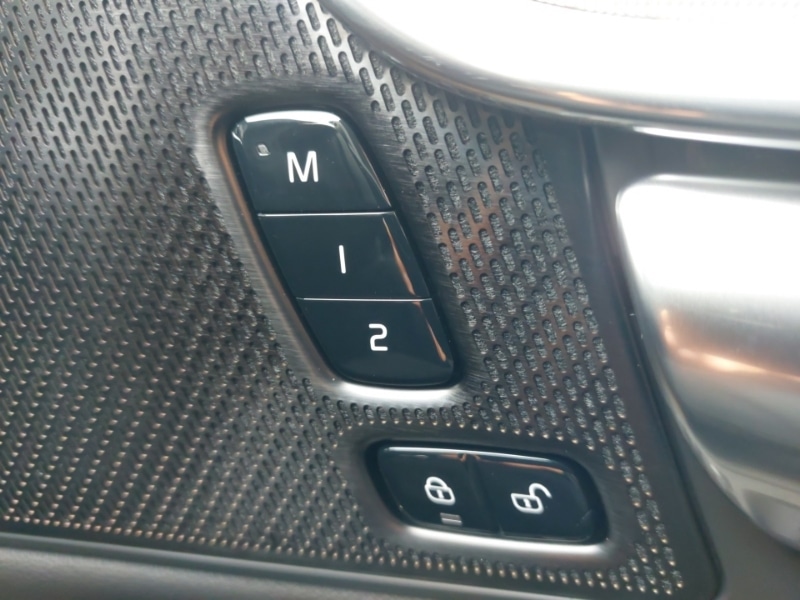 Used Volvo V90 2025 for sale - 77975011: Photo 13