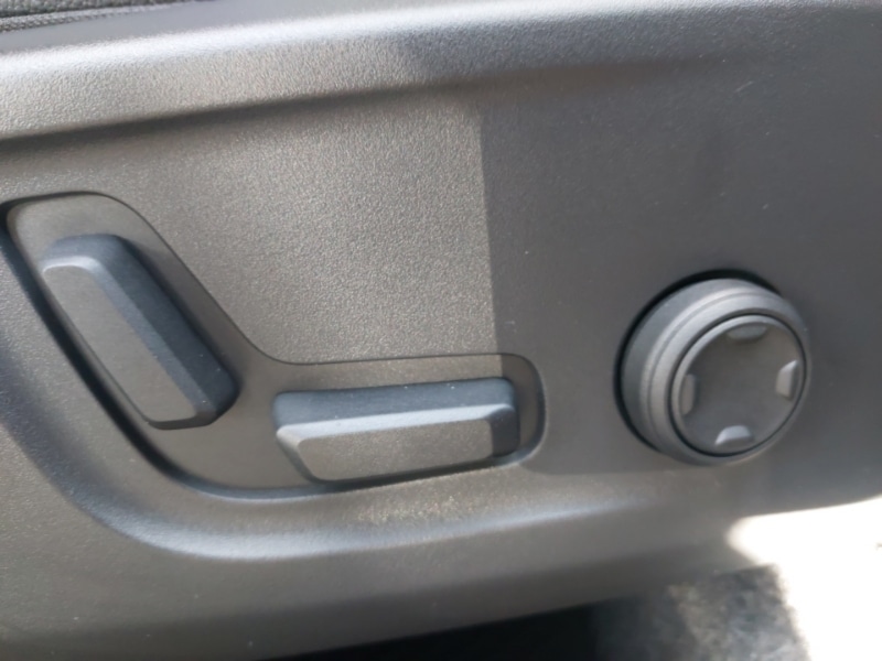 Used Volvo XC40 2025 for sale - 76556074: Photo 12