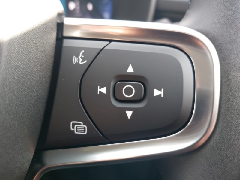 Used Volvo XC40 2025 for sale - 76556074: Photo 16