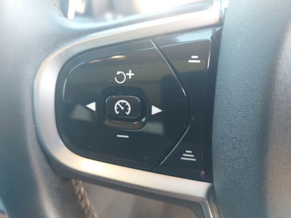 Used Volvo XC60 2024 for sale - 75476771: Photo 16