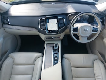 Used Volvo XC90 2021 for sale - 75959185: Photo