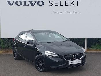 Used Volvo V40 2018 for sale - 78489997: Photo