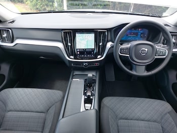 Used Volvo V60 2023 for sale - 78783105: Photo