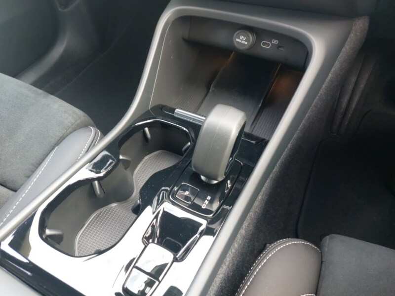 Used Volvo XC40 2024 for sale - 76478970: Photo 15