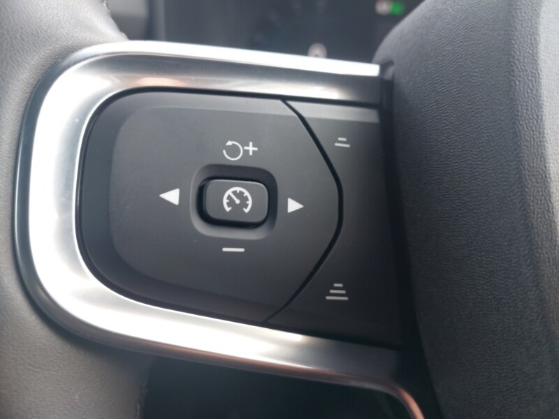 Used Volvo XC40 2024 for sale - 76478970: Photo 16