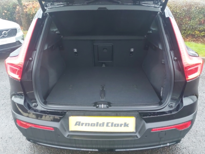 Used Volvo XC40 2025 for sale - 76721367: Photo 8