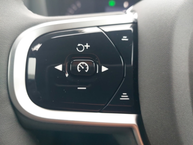 Used Volvo XC60 2025 for sale - 76566995: Photo 16