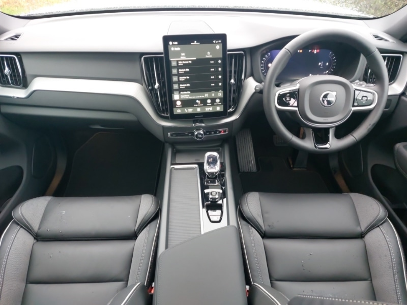 Used Volvo XC60 2025 for sale - 76566995: Photo 2