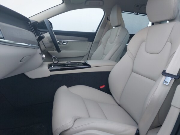 Used Volvo V90 2025 for sale - 74776086: Photo 5