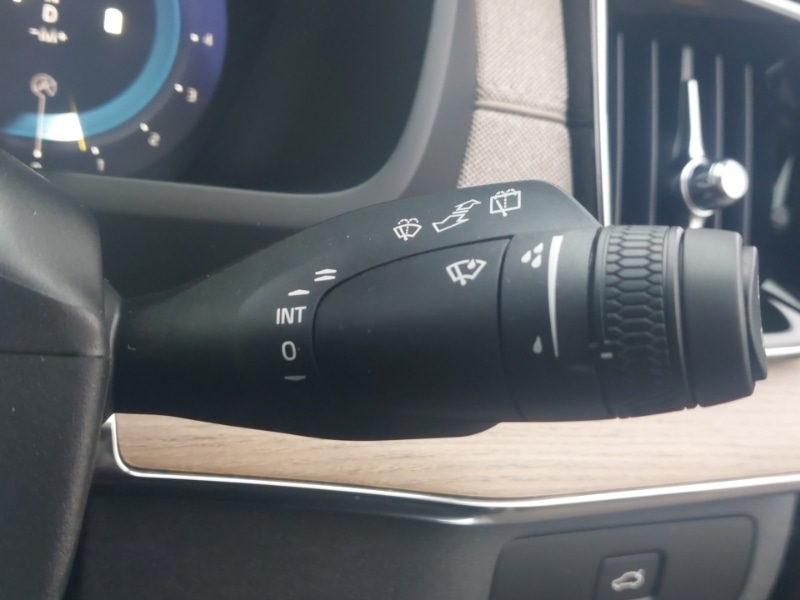 Used Volvo XC90 2025 for sale - 76493438: Photo 17