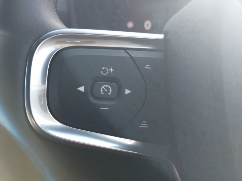 Used Volvo XC40 2025 for sale - 77569080: Photo 15