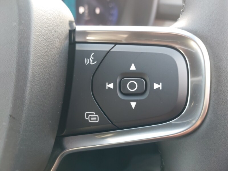 Used Volvo XC40 2025 for sale - 77569080: Photo 16