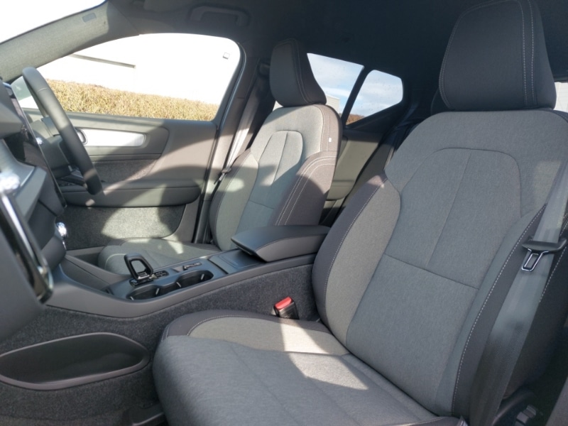 Used Volvo XC40 2025 for sale - 77569080: Photo 5