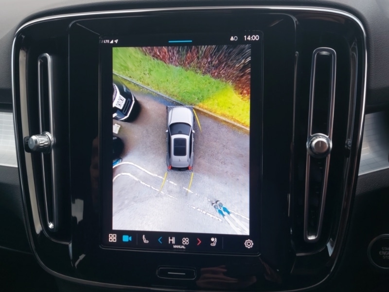 Used Volvo XC40 2023 for sale - 76795564: Photo 10