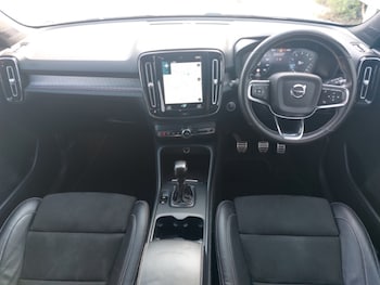 Used Volvo XC40 2021 for sale - 75576086: Photo