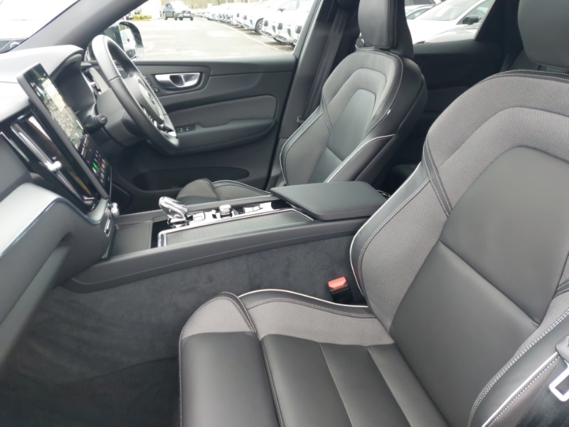 Used Volvo XC60 2025 for sale - 77630336: Photo 5