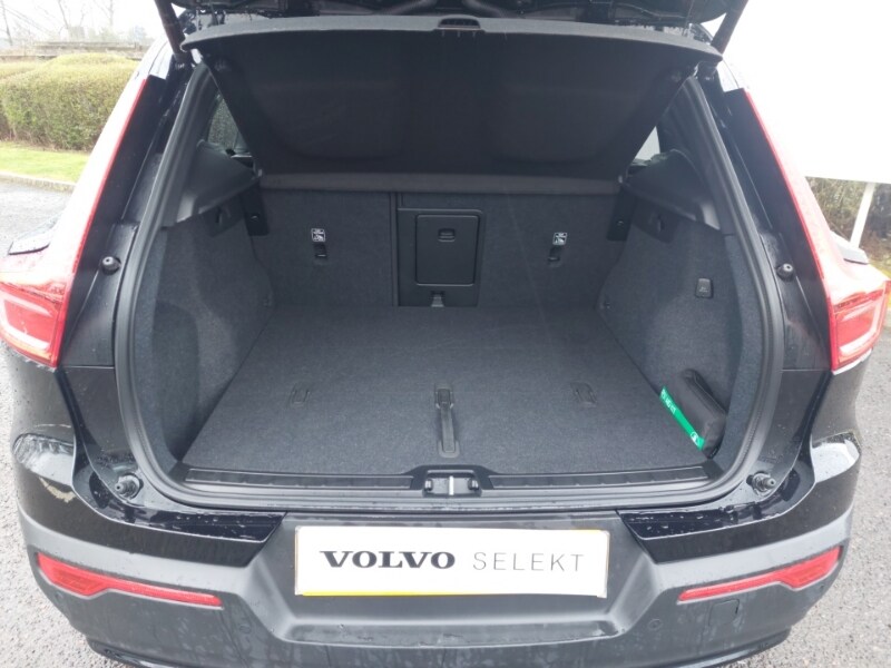 Used Volvo XC40 2024 for sale - 78054730: Photo 8