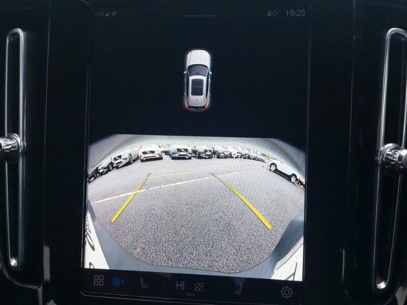 Used Volvo XC40 2024 for sale - 77815892: Photo 11