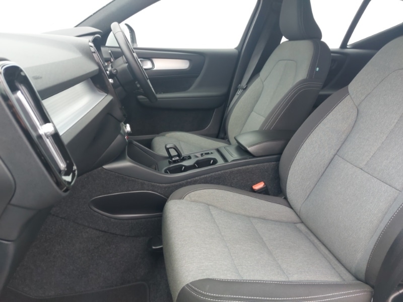 Used Volvo XC40 2024 for sale - 77815892: Photo 5