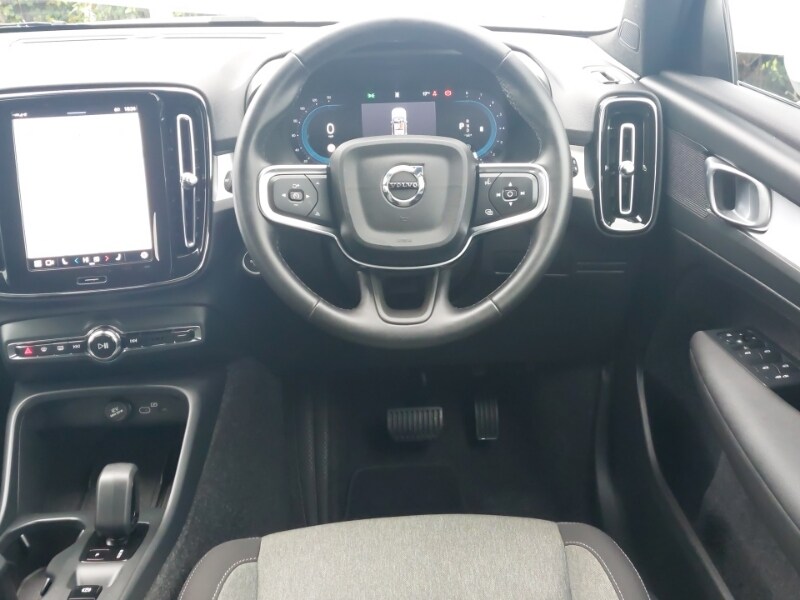 Used Volvo XC40 2024 for sale - 77815892: Photo 7