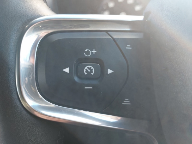 Used Volvo XC40 2021 for sale - 76375368: Photo 13