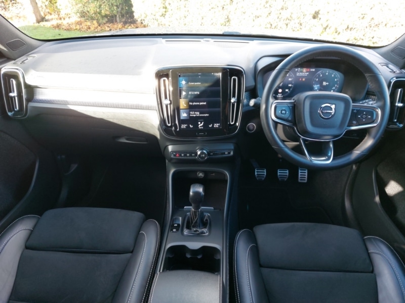 Used Volvo XC40 2021 for sale - 76375368: Photo 2