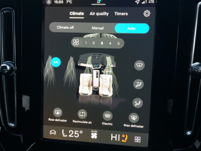 Used Volvo XC40 2025 for sale - 77008600: Photo 15