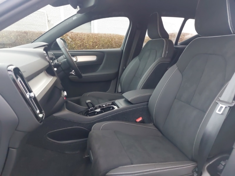 Used Volvo XC40 2025 for sale - 77008600: Photo 5