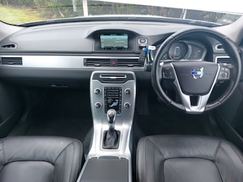 Used Volvo V70 2015 for sale - 78178941: Photo