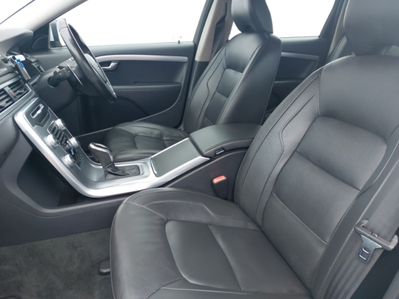 Used Volvo V70 2015 for sale - 78178941: Photo 5