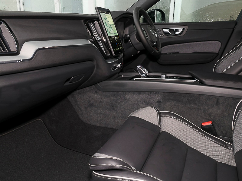 Used Volvo XC60 2025 for sale - 77019747: Photo 5