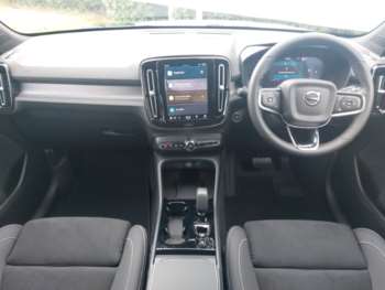 Used Volvo XC40 2025 for sale - 75125096: Photo