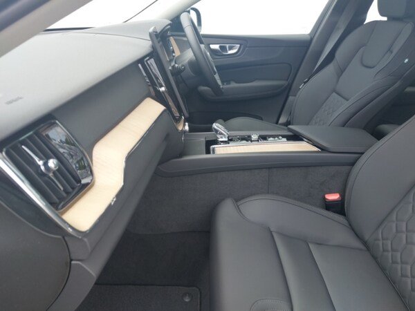 Used Volvo XC60 2025 for sale - 75290102: Photo 5