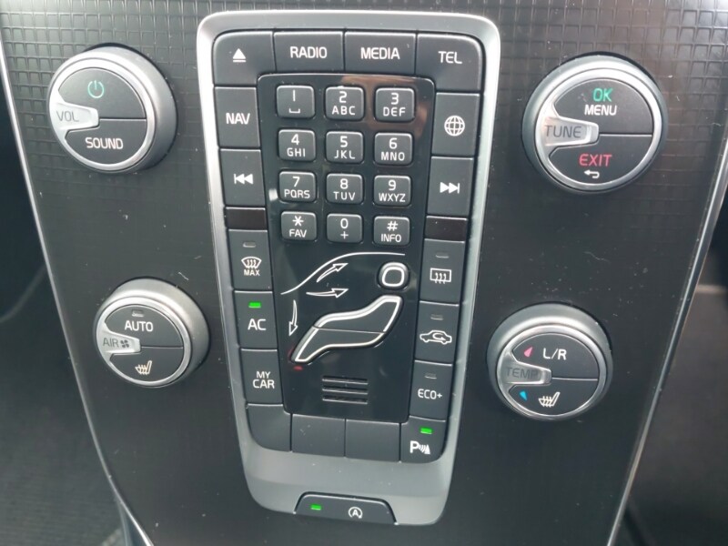 Used Volvo V40 2019 for sale - 77652386: Photo 14