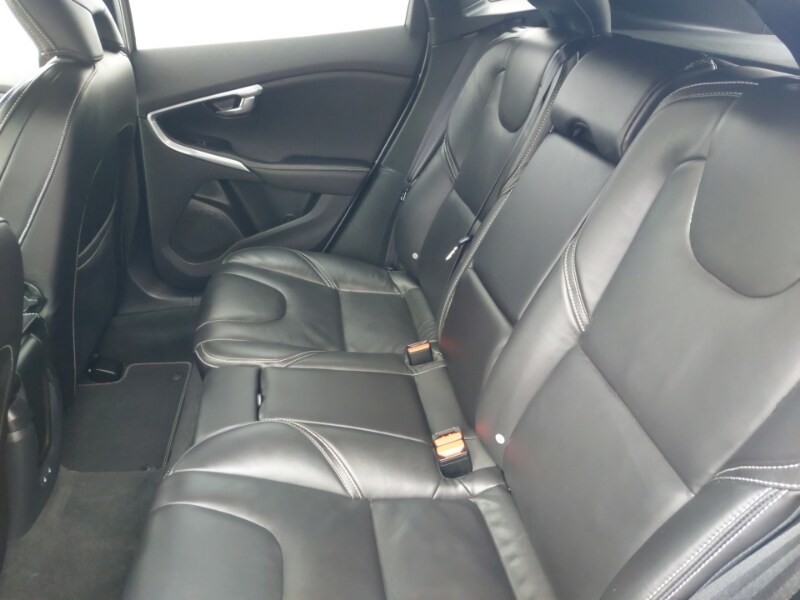 Used Volvo V40 2019 for sale - 77652386: Photo 6