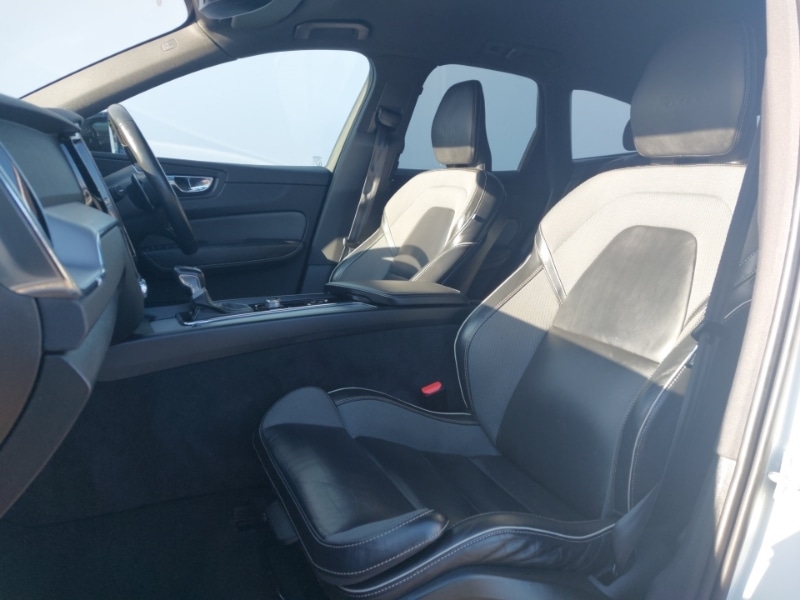 Used Volvo XC60 2019 for sale - 77751784: Photo 5