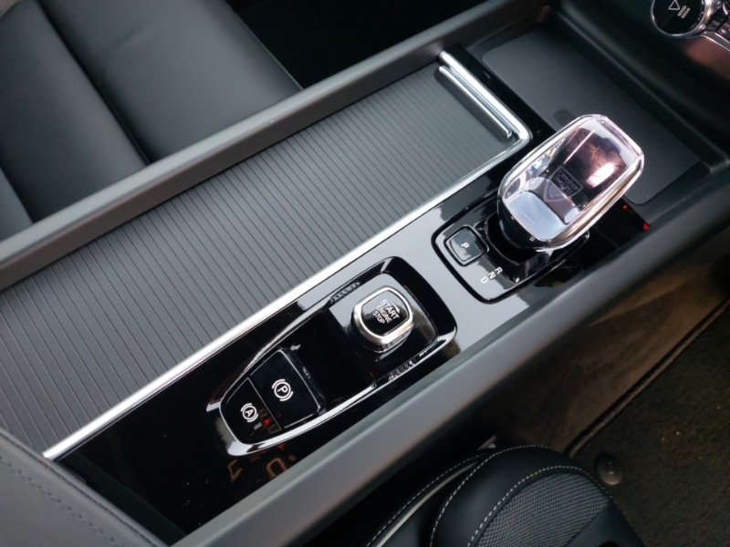 Used Volvo XC60 2025 for sale - 76644066: Photo 17