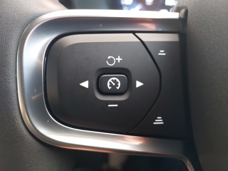 Used Volvo XC40 2022 for sale - 76780009: Photo 15