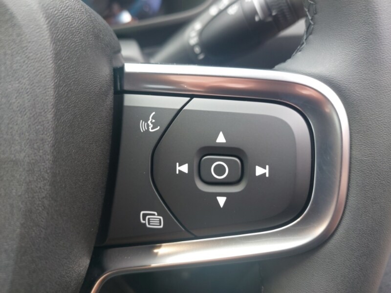 Used Volvo XC40 2025 for sale - 75914327: Photo 18