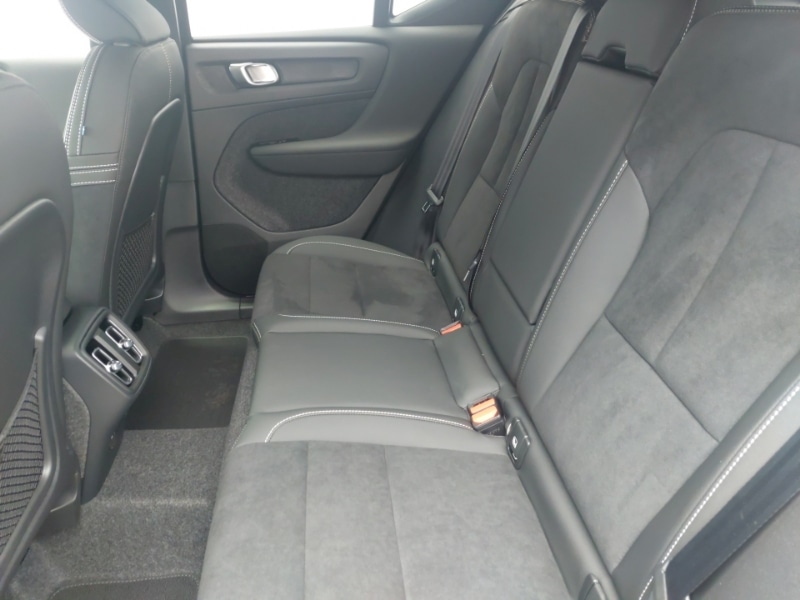 Used Volvo XC40 2025 for sale - 75914327: Photo 6