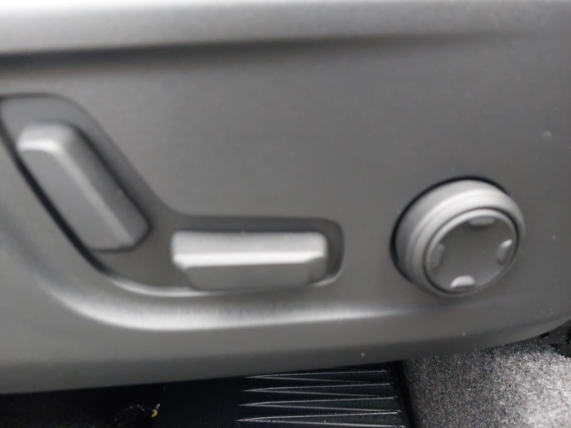 Used Volvo XC40 2025 for sale - 77611163: Photo 12