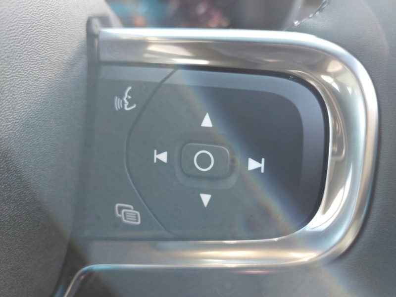 Used Volvo XC40 2025 for sale - 77569081: Photo 17