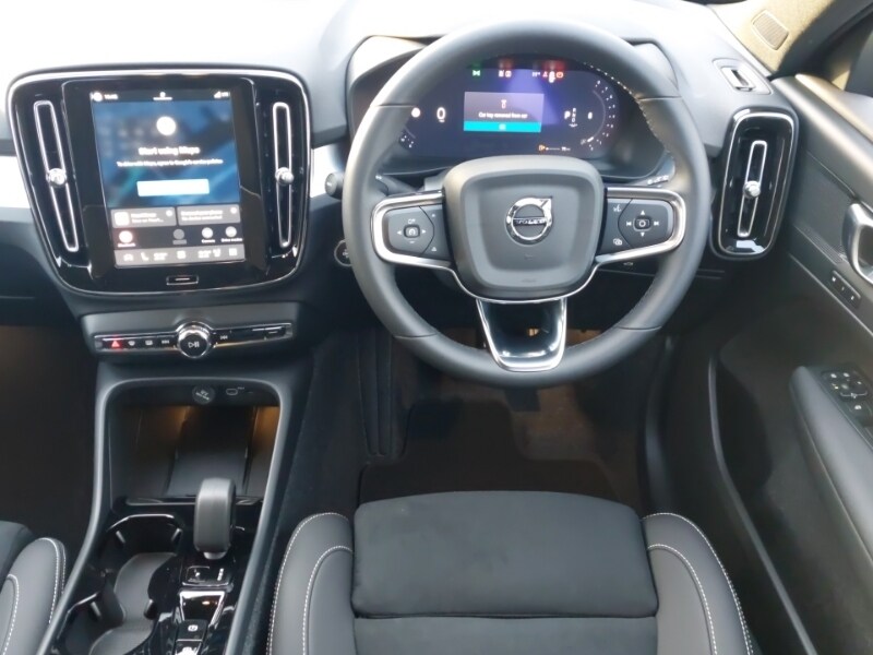 Used Volvo XC40 2025 for sale - 76556271: Photo 7