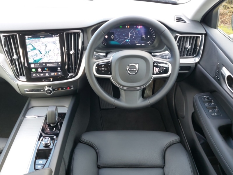 Used Volvo V60 2025 for sale - 78203263: Photo 7