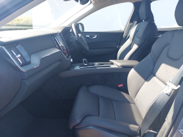 Used Volvo XC60 2024 for sale - 76301851: Photo 5