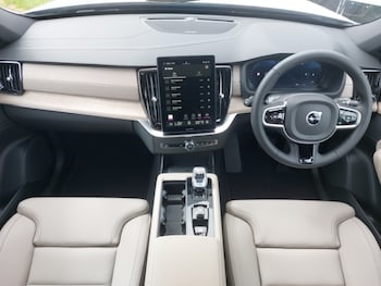 Used Volvo XC90 2025 for sale - 75326664: Photo